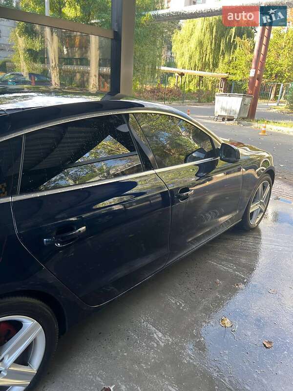 Купе Audi A5 2010 в Днепре