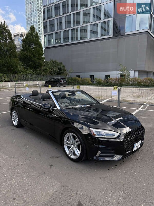 Кабриолет Audi A5 2019 в 