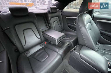 Купе Audi A5 2010 в 