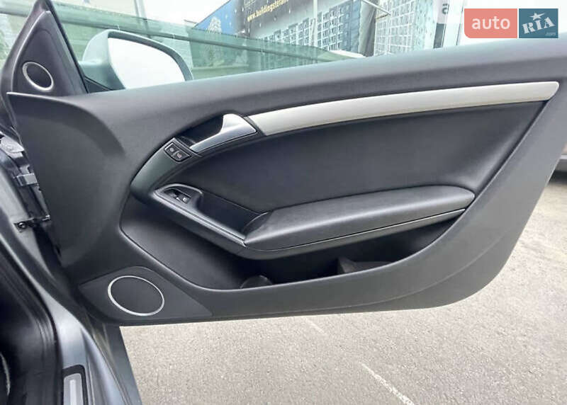 Купе Audi A5 2010 в Балте