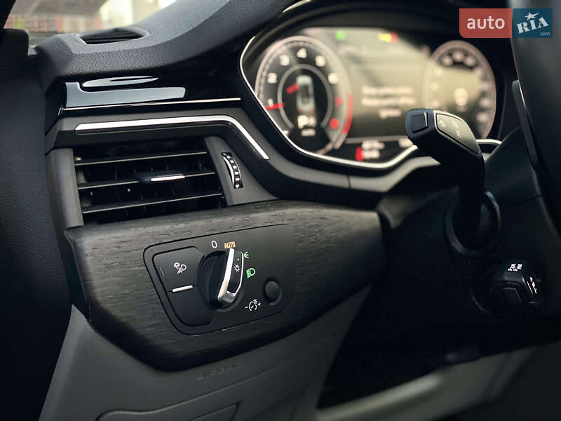 Кабриолет Audi A5 2024 в Киеве