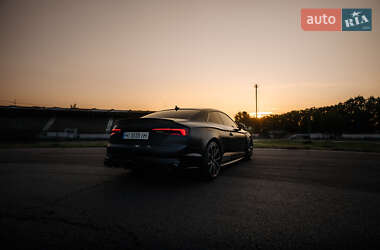 Купе Audi A5 2017 в 