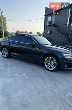 Купе Audi A5 2019 в 