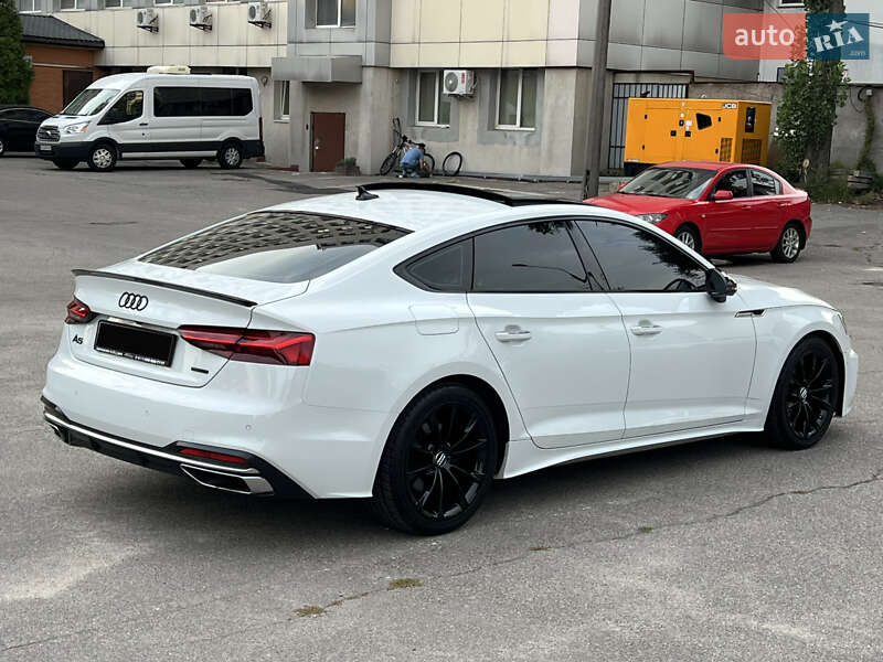 Лифтбек Audi A5 2021 в Киеве фото 5 Лифтбек Audi A5 2021 в Киеве