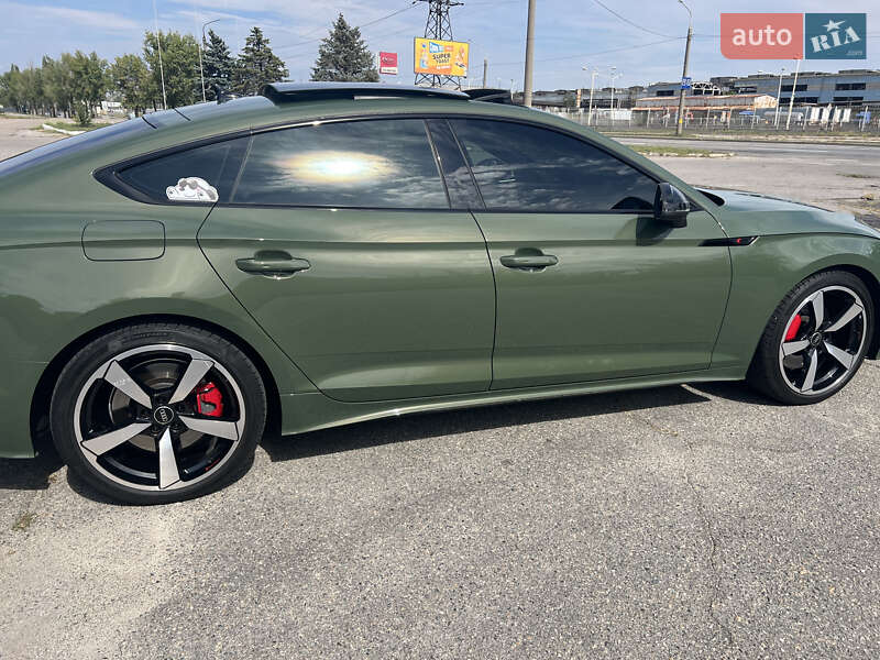 Лифтбек Audi A5 2022 в Запорожье