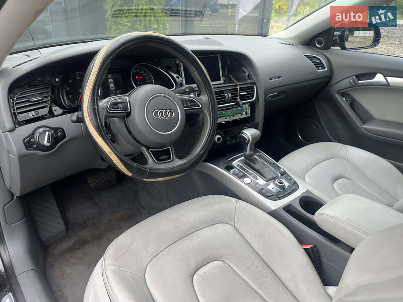 Купе Audi A5 2012 в Львові