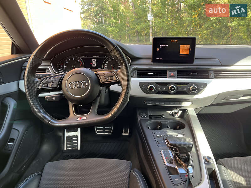 Купе Audi A5 2017 в Киеве