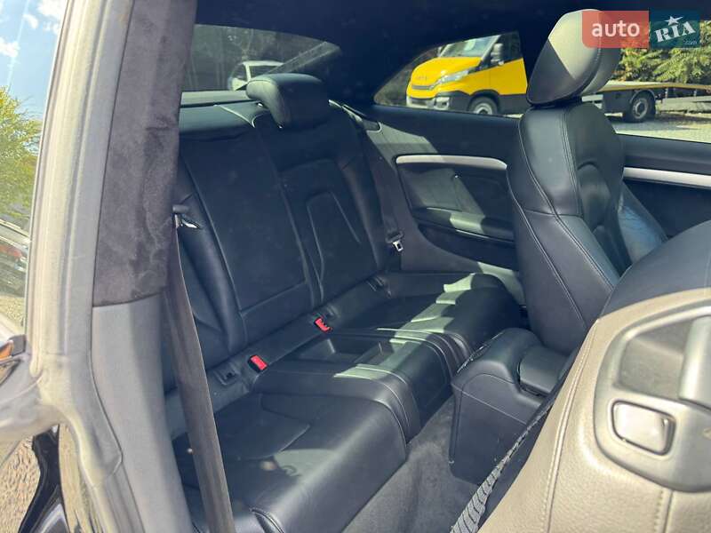 Купе Audi A5 2012 в Днепре