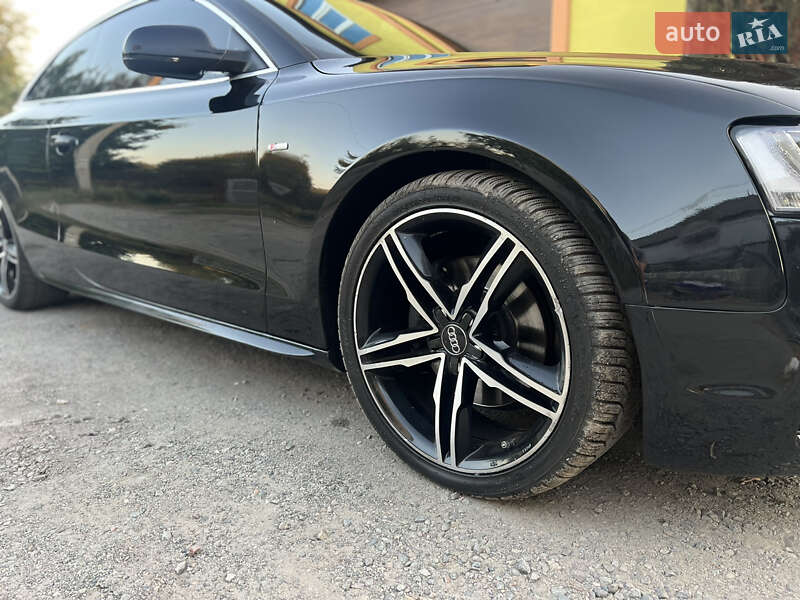 Купе Audi A5 2010 в Дніпрі