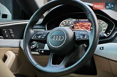 Купе Audi A5 2017 в 