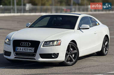 Купе Audi A5 2011 в 