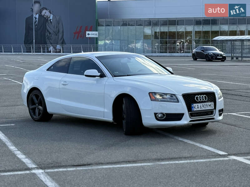 Купе Audi A5 2011 в Киеве