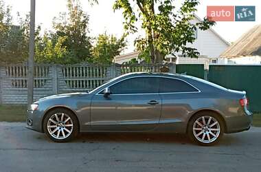 Купе Audi A5 2011 в 