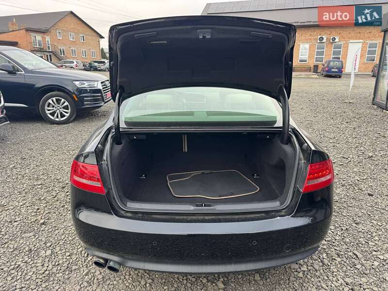 Купе Audi A5 2011 в Луцке