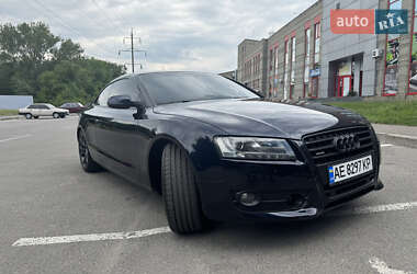Купе Audi A5 2010 в 