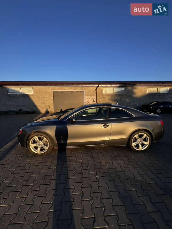 Купе Audi A5 2014 в Дубровице