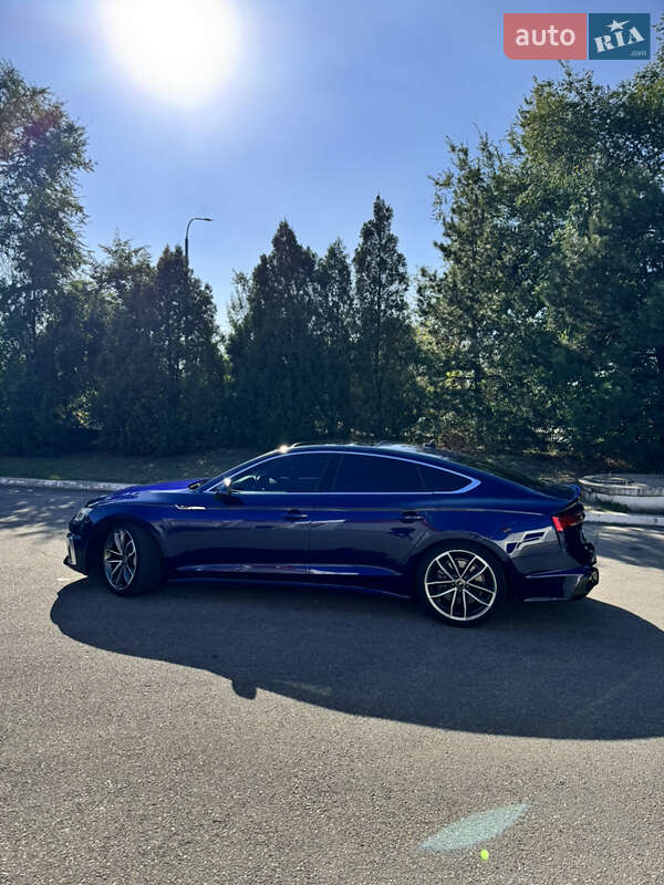 Лифтбек Audi A5 2021 в Киеве фото 5 Лифтбек Audi A5 2021 в Киеве