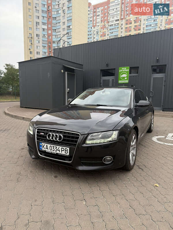 Купе Audi A5 2010 в Києві
