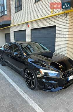 Лифтбек Audi A5 2022 в 