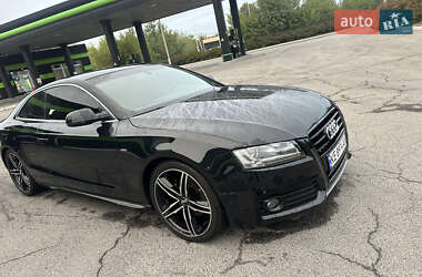 Купе Audi A5 2010 в 