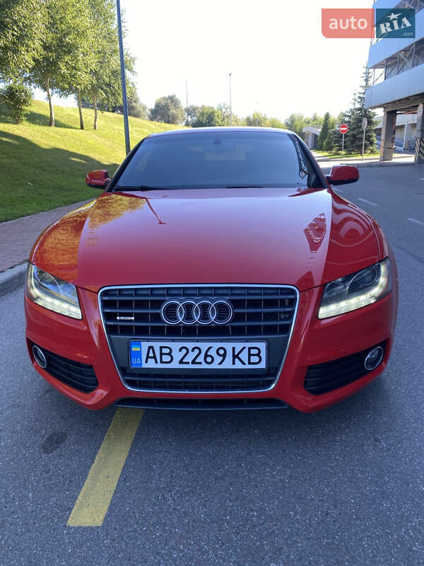 Купе Audi A5 2011 в Киеве