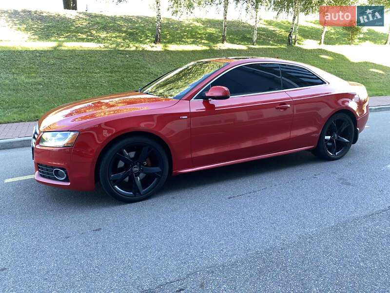 Купе Audi A5 2011 в Киеве