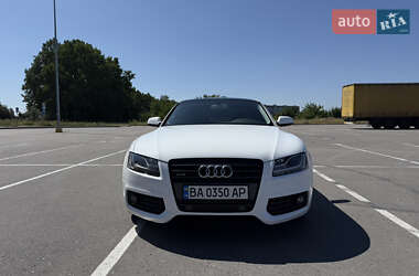 Купе Audi A5 2011 в 