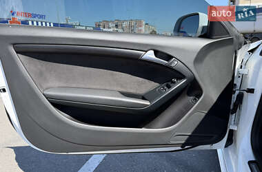 Купе Audi A5 2011 в 