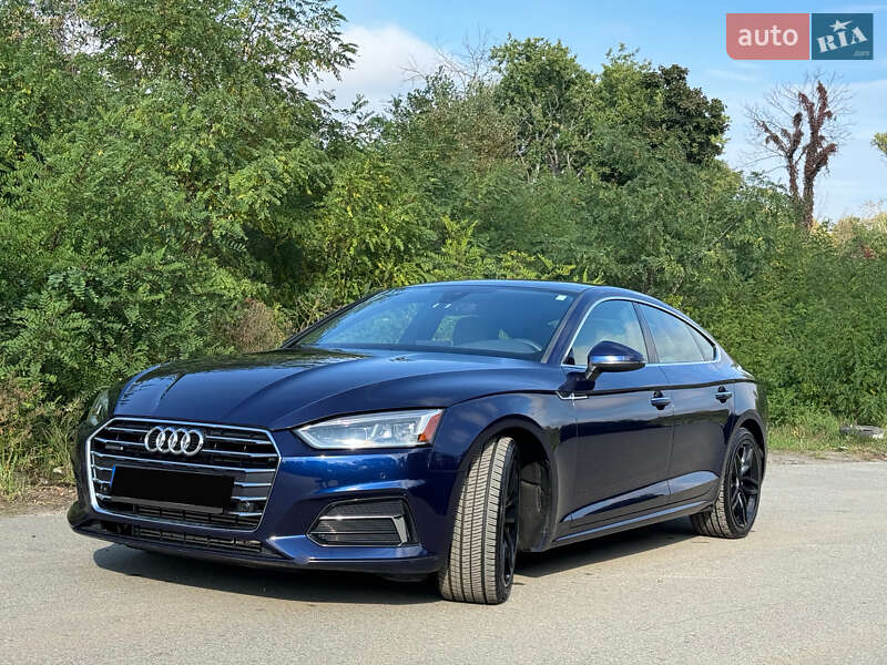 Купе Audi A5 2019 в 