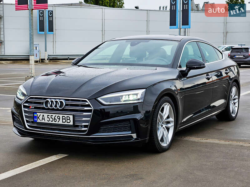 Купе Audi A5 2019 в Киеве