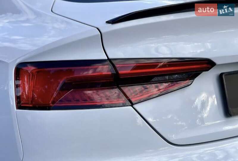 Купе Audi A5 2017 в Киеве