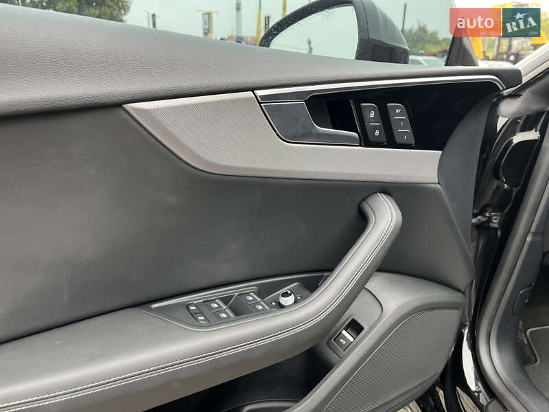 Ліфтбек Audi A5 2022 в Львові