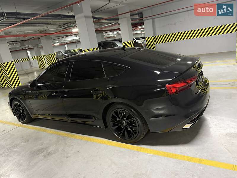Лифтбек Audi A5 2022 в Одессе