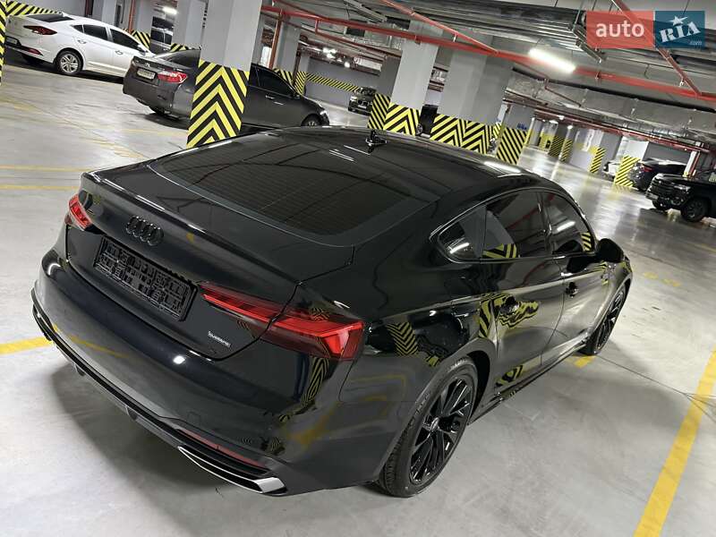 Лифтбек Audi A5 2022 в Одессе