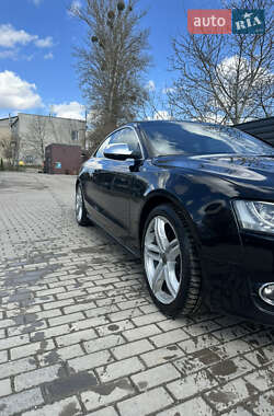 Купе Audi A5 2011 в 