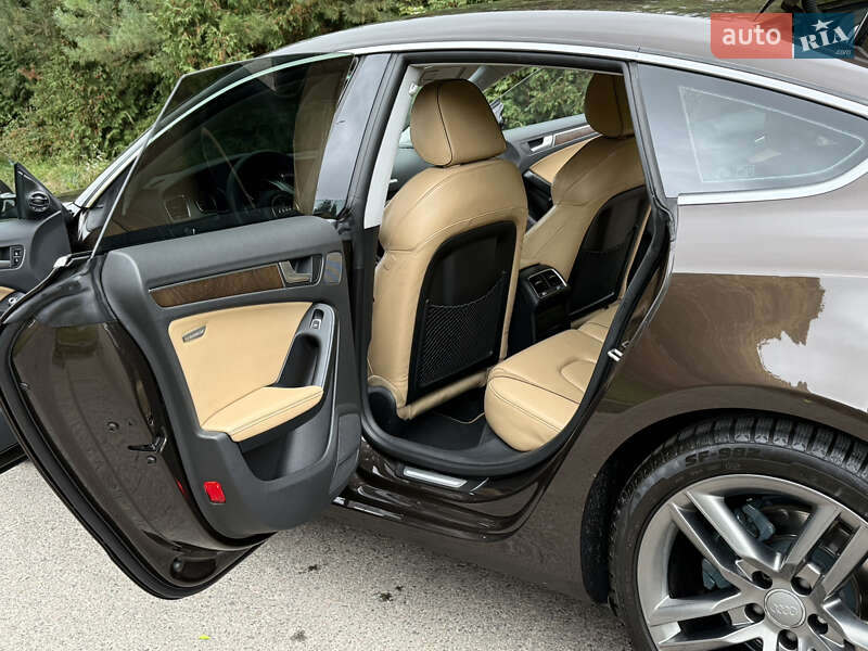 Купе Audi A5 2013 в Ровно