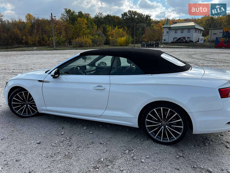 Кабриолет Audi A5 2017 в Киеве
