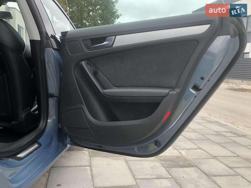 Купе Audi A5 2009 в Петропавловской Борщаговке