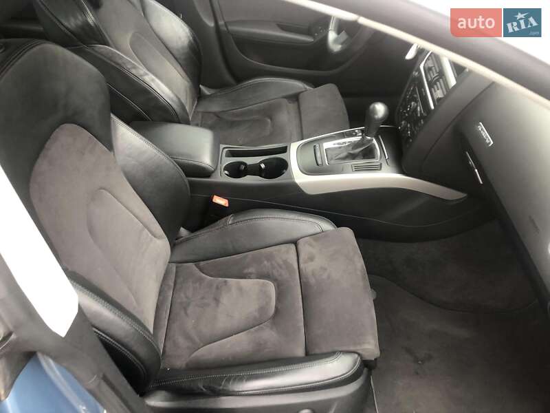 Купе Audi A5 2009 в Петропавловской Борщаговке