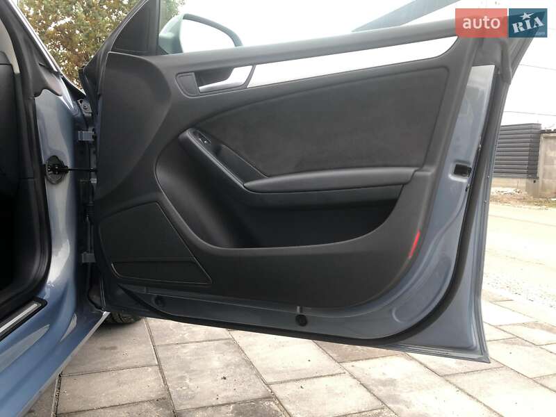 Купе Audi A5 2009 в Петропавловской Борщаговке