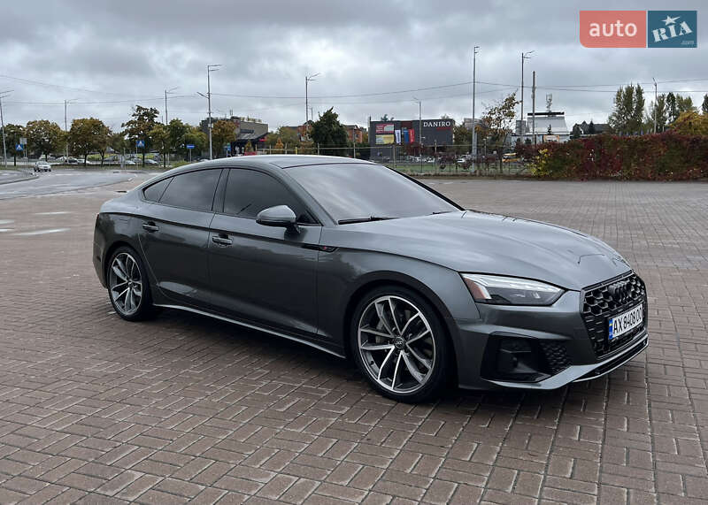 Лифтбек Audi A5 2020 в Киеве