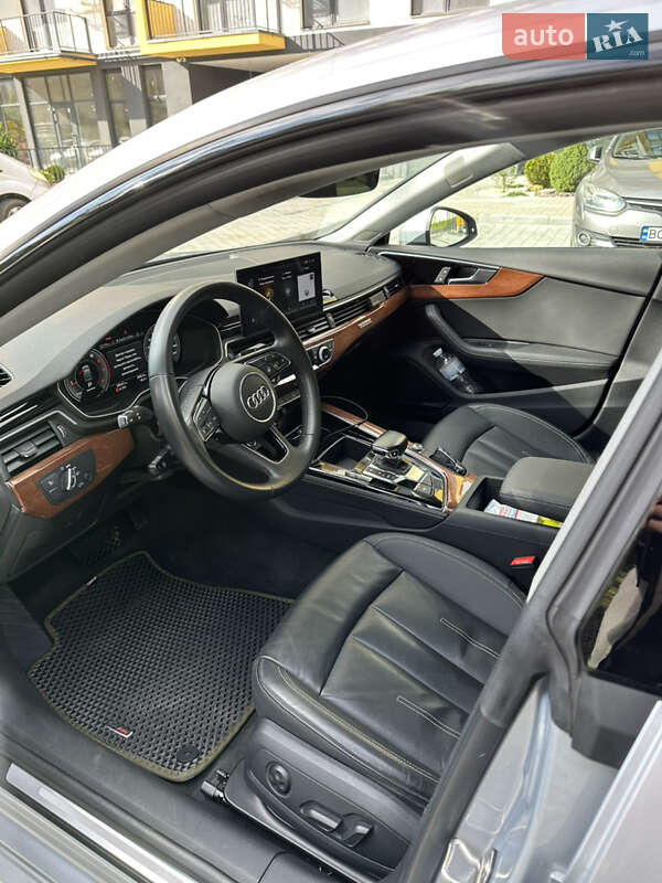 Ліфтбек Audi A5 2022 в Львові