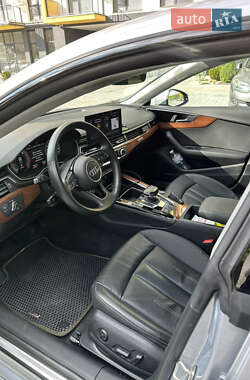 Ліфтбек Audi A5 2022 в 