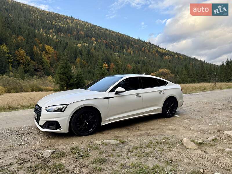 Лифтбек Audi A5 2020 в Киеве