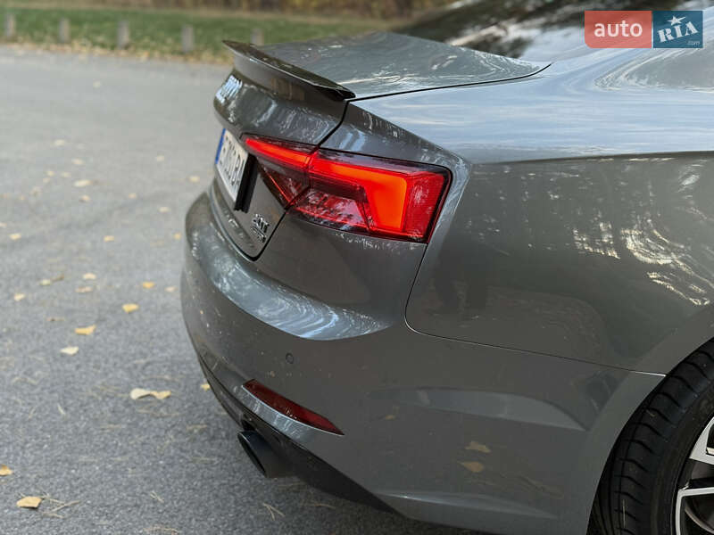 Купе Audi A5 2017 в Новомосковську