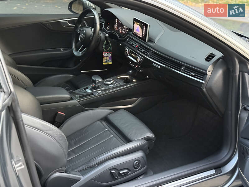 Купе Audi A5 2017 в Новомосковську