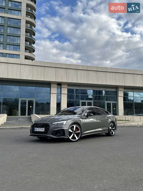 Лифтбек Audi A5 2022 в Днепре фото Лифтбек Audi A5 2022 в Днепре