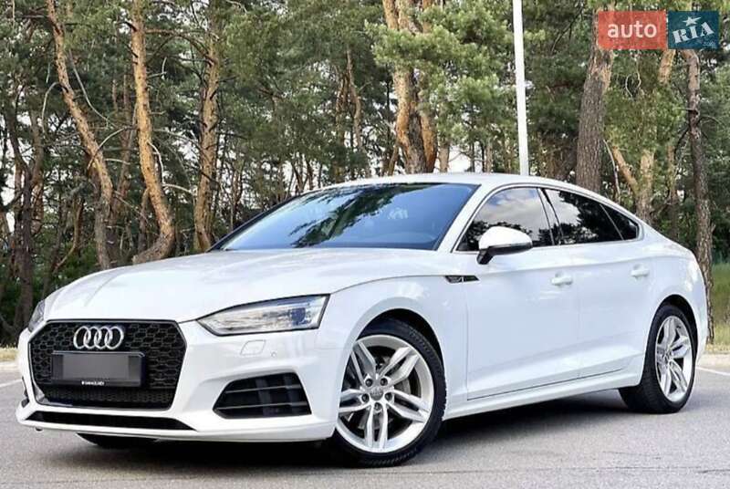 Купе Audi A5 2017 в Киеве