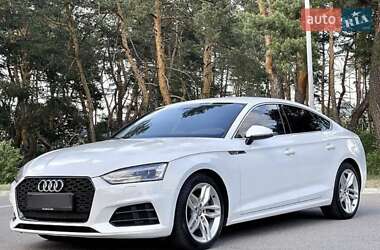 Купе Audi A5 2017 в Киеве