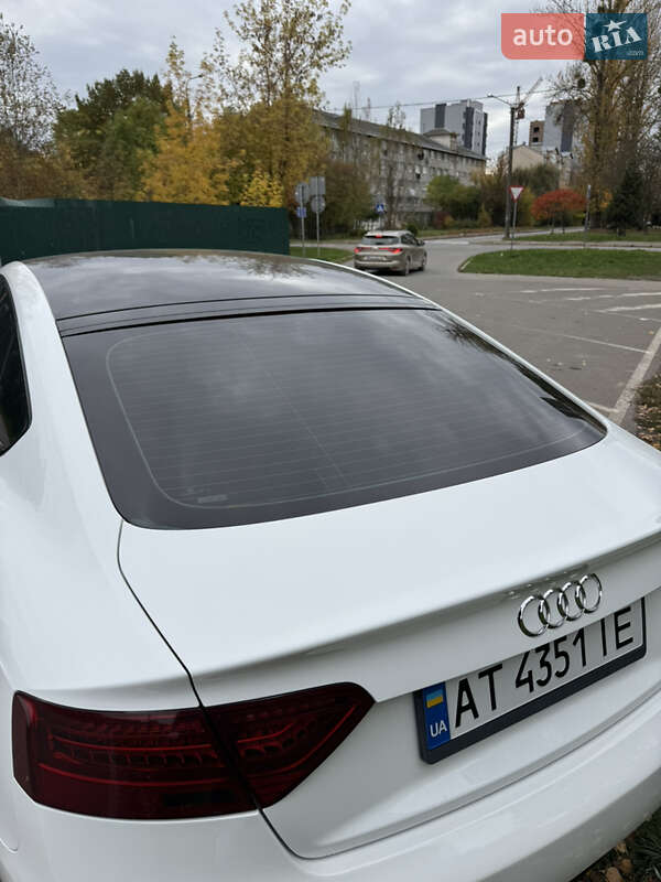 Купе Audi A5 2012 в Ивано-Франковске